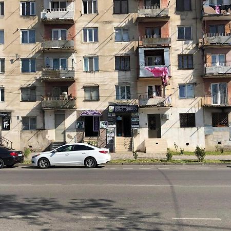 Shartava #1 Apartment Кутаиси Екстериор снимка